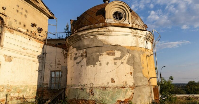 В Курской области отреставрируют башню ограды Знаменского монастыря