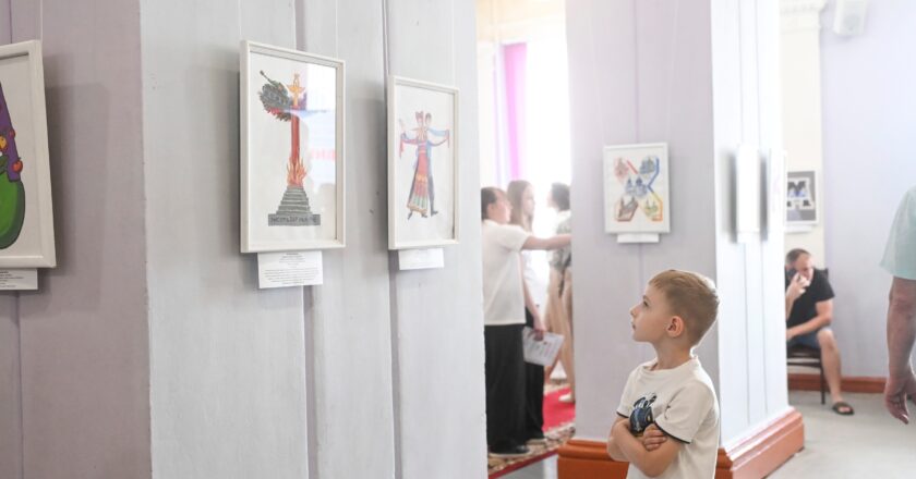 Выставка победителей конкурса «Буквица» продолжает работу в Курске